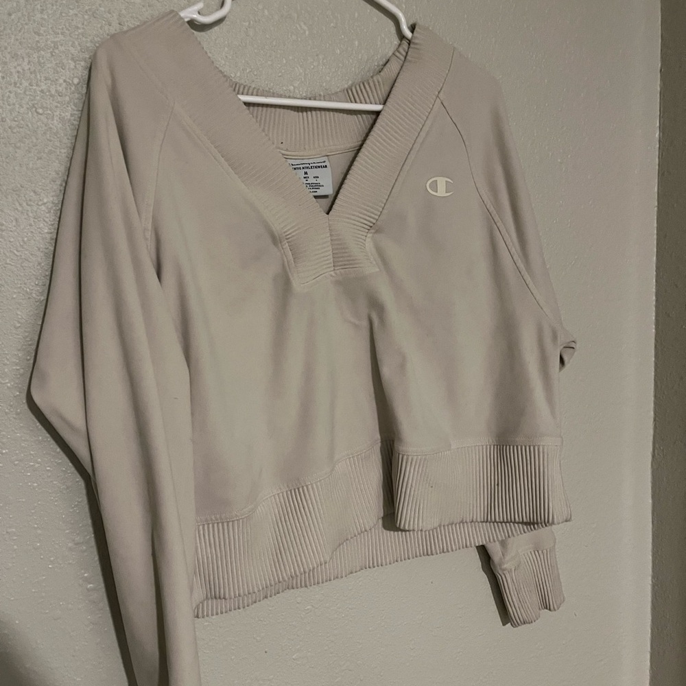 Champion Women's Cream V-Neck Top